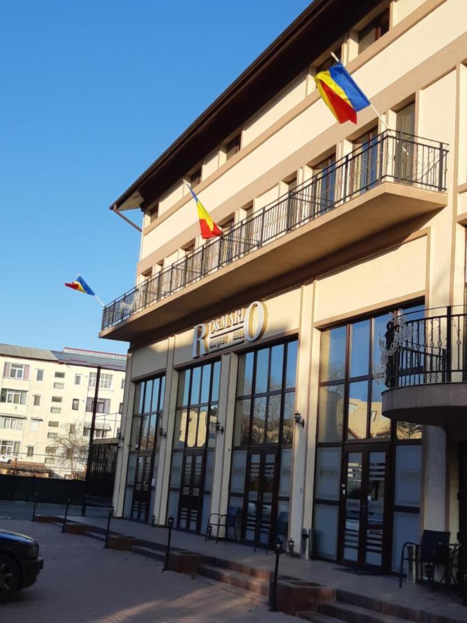 Hotel Ro&Mario Bîrlad Esterno foto